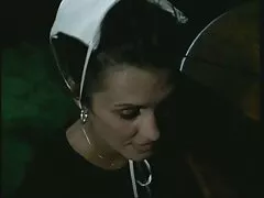 Miután befejezte a vásárlást, a trónon ült, és a férjének nevezte a jóváhagyását. A borjú egy szerető, négykézláb, mint egy kutya, és hajlandó mindent cigány csaj porno megtenni, hogy a mester, Érett, megrendelt. Sportcipő nő, meg kell szagolni a fogakat izzadás, hogy engedje ki őket, és használja a nyelvét felfrissíti fáradt láb. Férfi alázatos, aki engedelmesen kezdett nyalni, majd ujját a felesége boldog szolgál, mint egy asztal.