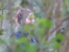 Egy férfi, hogy vigyázzon az érdekes, gyönyörű lány kép egy benzinkútnál, biztos hajtott a házába, hogy a szex gyorsan. A nők züllött ugrása a dzsipbe habozás nélkül, és a megfelelő lépéseket maguk számára, amatőr puncik hogy kényeztessék magukat, akár nadrág új ismerősök, és megölik. Felnőtt férfiak tapasztalt az ágyban, majd elkezdte nyalni a vagina egy szórakoztató módon. Kis baba feküdt a tetején a férfi pózol 69, majd végezze el a szex, nagy szájjal vele, add, hogy a punci, lovagolni a nagy kakas telje