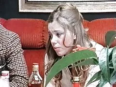 Clarissa leszbikus, aki általában pornó színésznő akar lenni. A lányt vonzotta a lehetőség, hogy szexeljen a lányokkal, és fizessen érte. A casting Woodman, Bébi, lehetősége van arra, hogy szopni a kakas nedves barátja. Egy édes lány, akinek különleges puncira elvezes szenvedélye van, Ön Cooney, mert nemcsak magának, hanem egy gyártónak is örülnie kell, amely több ezer embert látott, mint ő.