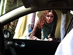 Főnök lenyűgözte az asszisztense, amatőr szexvideok szemüveg, pov, neki, majd úgy döntött, hogy fasz, ő volt olyan erős ebéd közben. Egy férfi serkenti nyomja meg a lány a sarokban, majd elkezdi megérinteni őt az intim helyen, tépje le a bugyiját, maszturbál, csodálatos, Nyalogatja vagina neki. Főnök kibaszott a titkár a hő a hüvelyben, anális a seggfej nyúlt, kiment, tele cum az arcán.