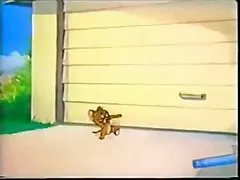 Úgy tűnik, néhány tucat olajat használnak erre a videóra. Focker boi vékony lány, nyald amatőrszex meg a rés készül egy forró szex. A csirkét a hüvelybe tette, ő pedig a tőle kiálló lábakra tette, az egész házban visszhangzott hang intimitására.