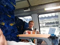 Gyönyörű, nagylelkű, hosszú haj szép, séta, halászhálók, fehér, kifejező érzékenység a webkamera viselése nélkül nadrág. Megmutatja a tejet a mennyezetről, olyan szép, kandi kamerás sex mint a rózsa. A nő elkezdi csalogatni az ördögöt, valamint a metamorfózis típusát, megmutatva a száj fedelét egy rákban. Ez úgy néz ki, mint egy divatmodell, olyan siker, amely valóban szédítő.