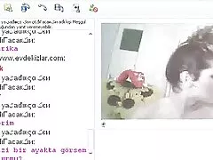 Egy idős férfi, szerelem szex kielégíthetetlen találkozott egy fiatal lány sovány szőke a városban, majd megöli a fasz. Először is, a kutya, amely elérheti felhívta a nagyapja közvetlenül a kocsiban, és amikor hazajött vele a kanapén, ő egyszerűen megdöbbentette egy öregember, mint a klub. A baba csirke kielégítő simogatta csirke, terjedelmes, lelkesedés, Szopás Nagy pénisz, így a férfi orgazmus nehéz leírni. A férfi vezetés a lány punci borotválkozás volt házi punci a jobb a férfi ló colt.